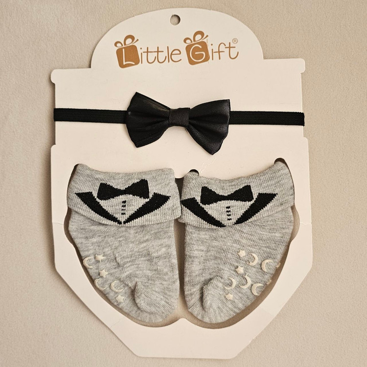 ست دو تیکه جوراب و پاپیون نوزادی نخی